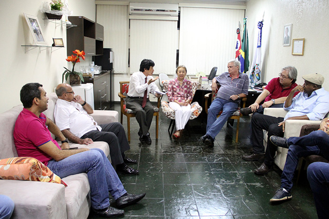 Tamiko recebe primeira visita oficial de um deputado. Foto: Secom/Prefeitura