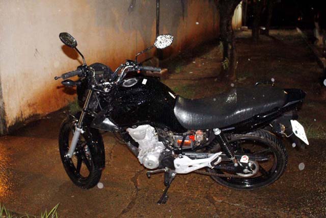 Motocicleta foi recuperada pela PM e devolvida para a vítima de Três Lagoas (MS). Foto: MANOEL MESSIAS/Agência