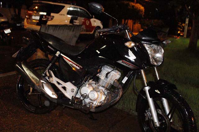 Motocicleta foi recuperada pela PM e devolvida para a vítima de Três Lagoas (MS). Foto: MANOEL MESSIAS/Agência