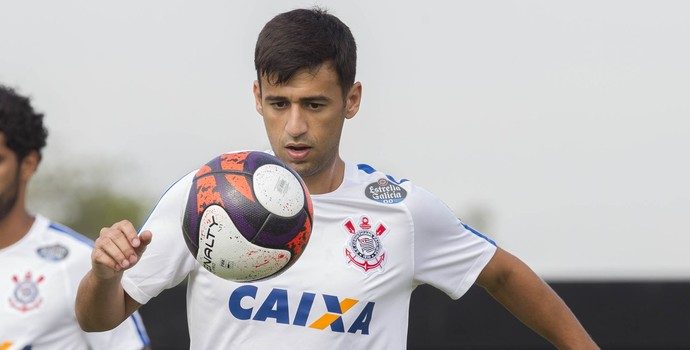 Camacho foi liberado para ficar com a família (Foto: Daniel Augusto Jr/Ag. Corinthians ).