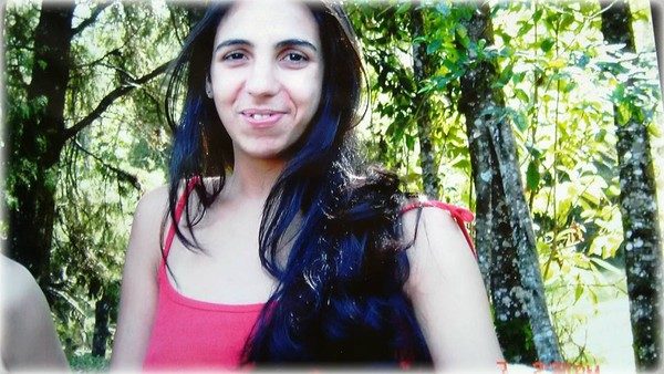Maira Cintra Soares, de 40 anos, morta após briga por herança da família (Foto: Reprodução Facebook).