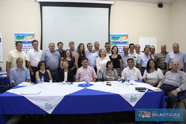 Tamiko participa de assembleia que elegeu como presidente Dilador Borges. Foto: Secom/Prefeitura