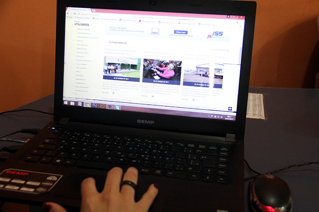 No site oficial do município www.andradina.sp.gov.br servidor pode imprimir informe de rendimentos para declarar o Imposto de Renda. Foto: Secom/Prefeitura