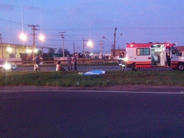 Homem foi atropelado ao tentar atravessar rodovia (Foto: Arquivo Pessoal/Toni Carvalho).