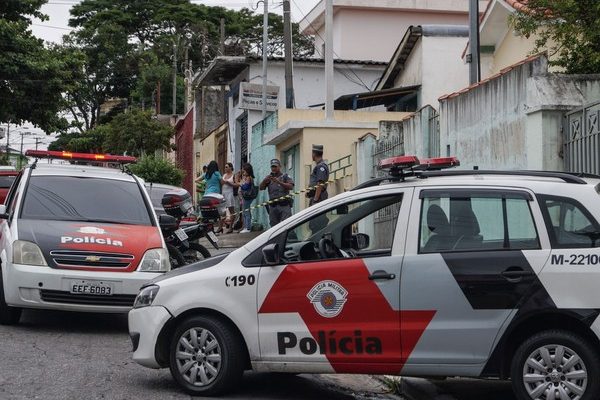 O comerciante morreu apos reagir a um assalto em sua loja de assistencia tecnica na Rua Professor Guilherme Belfort Sabino, Zona Sul de São Paulo, na tarde desta segunda feira (Foto: Marco Ambrosio/Framephoto/Estadão Conteúdo.