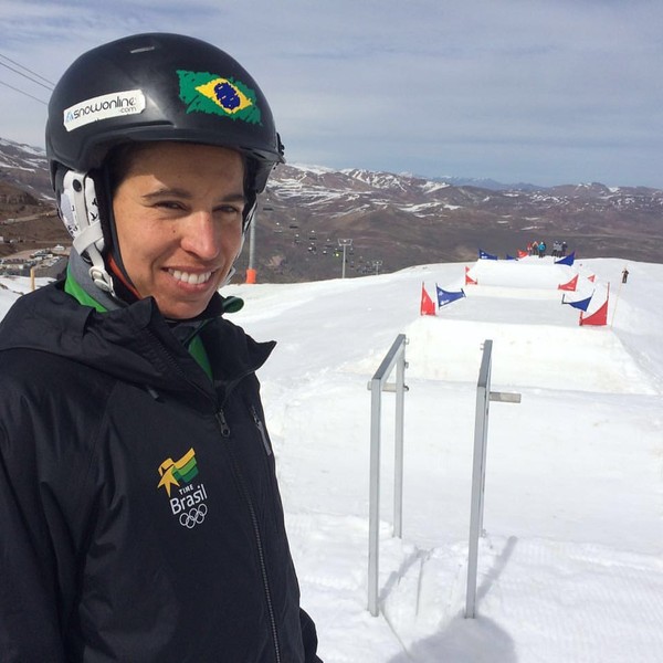 Isabel Clark no volta a competir neste sábado, em La Molina, na Espanha (Foto: Reprodução/Facebook).