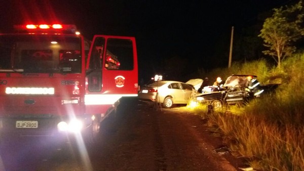 Acidente foi em Dracena, neste domingo (9) (Foto: Mariane Santos/TV Fronteira).