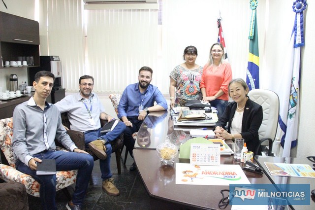“Emprega Andradina” e Etec vão informar cursos gratuitos como Informática, Logística, Serviços Jurídicos e Administração, aos profissionais que ainda não possuem qualificação técnica, para melhorarem seus currículos. Foto: Secom/Prefeitura