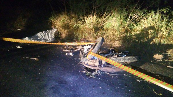 Acidente ocorreu em uma estrada vicinal, em Panorama (Foto: Blog Panorama Notícia/Ermenson Rodrigues/Cedida).