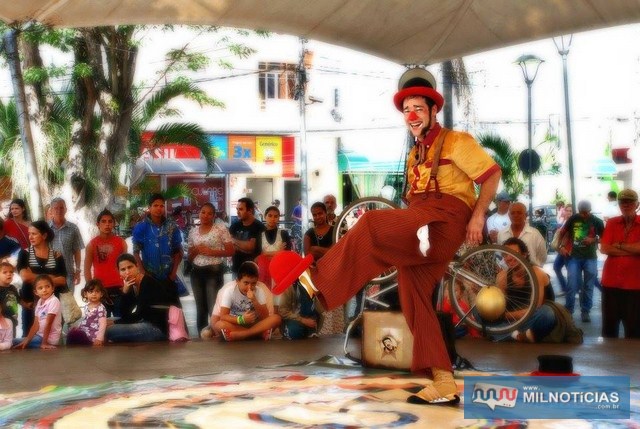 A apresentação acontece no Centro Cultural Pioneiros de Andradina a partir das 19h30. Foto: Secom/Prefeitura