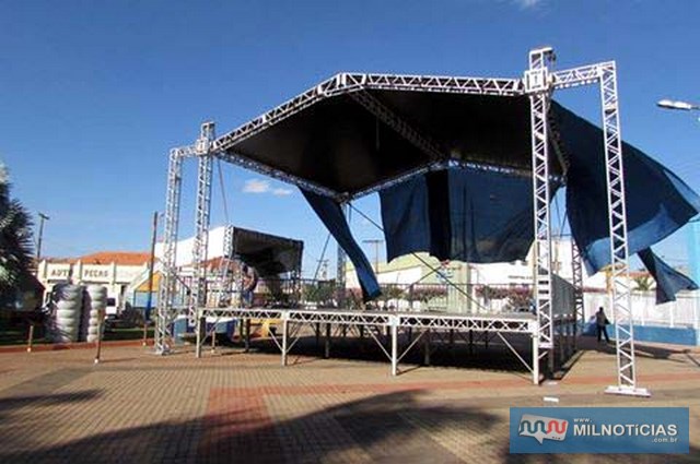Palco da festa já está montado a espera dos festeiros. Foto: Assessoria de Imprensa