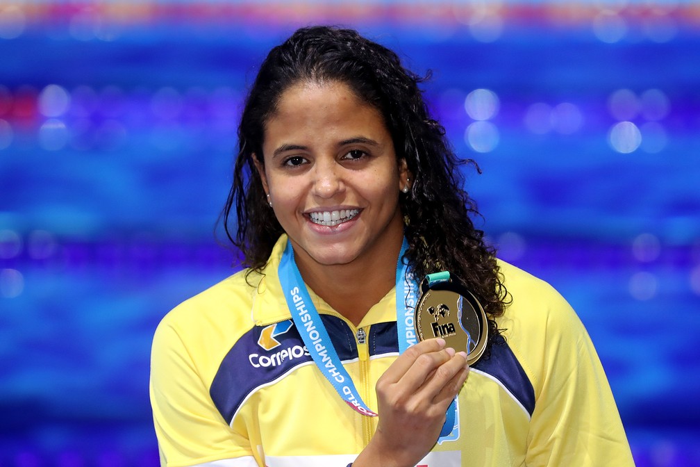 Etiene Medeiros ouro 50m costas mundial natação budapeste (Foto: Satiro Sodré/SSPress/CBDA)