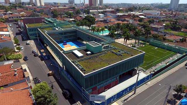 Unidade tem cerca de 7,5 mil m² construída seguindo padrões de edificações verdes e sustentáveis. Foto: Pedro Finoti