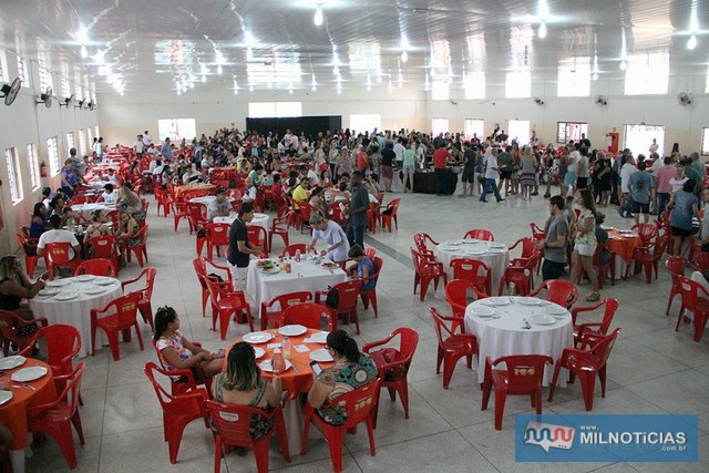 O almoço acontece em prol da campanha do Natal Solidário e terá show da dupla sertaneja Bruna Maia & Adriana. Foto: Secom/Prefeitura