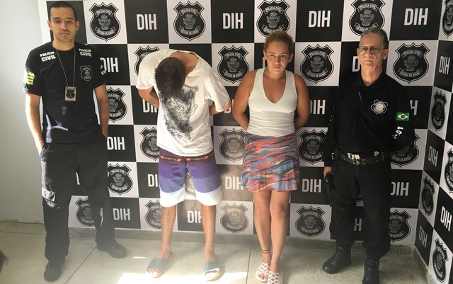 Deborah de Alencar, 33, e Patrik Ramos, 18, foram presos suspeitos de homicídio, em Goiânia (Foto: Paula Resende/G1).