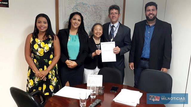 Tamiko no gabinete da senadora Marta Suplicy. Foto: Secom/Prefeitura