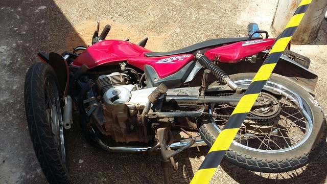 Homem sofreu acidente após a moto ter sido furtada em Jaú (Foto: Polícia Militar / Divulgação ).