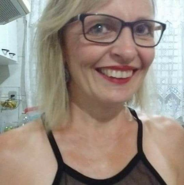 Vítima tinha 46 anos e a suspeita é de que tenha sido asfixiada (Foto: Arquivo pessoal).