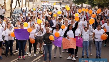 Trezentos e cinquenta pessoas doaram passos para a campanha internacional “Um milhão de passos pela esclerose múltipla”. Foto: Secom/Prefeitura