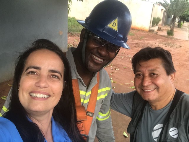 Cláudia Giagher, Chacha e Argemiro Barros no reencontro ao acaso, em Campo Grande, MS (Foto: Cláudia Gaigher/TV Morena).