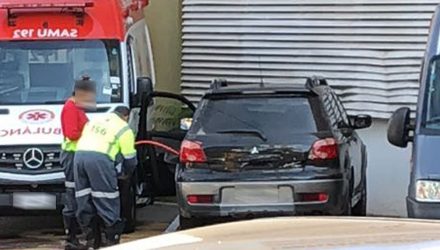 Funcionários usaram carro da prefeitura de São caetano do Sul para transportar gasolina e abastecer carros de colegas (Foto: Reprodução/Redes sociais)