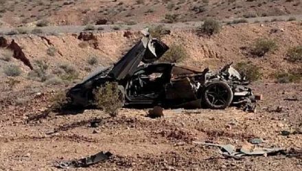 McLaren 720S encontrada no deserto de Nevada (Foto: Reprodução/NHP Southern Command).