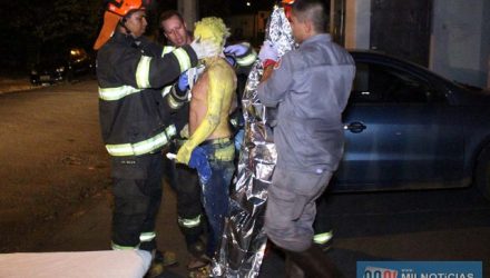 Pintor foi encaminhado pelos bombeiros ao pronto socorro municipal, permanecendo em observação. Foto: MANOEL MESSIAS/Agência