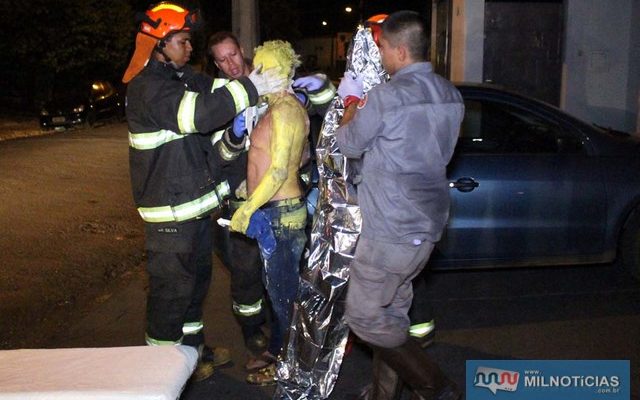 Pintor foi encaminhado pelos bombeiros ao pronto socorro municipal, permanecendo em observação. Foto: MANOEL MESSIAS/Agência