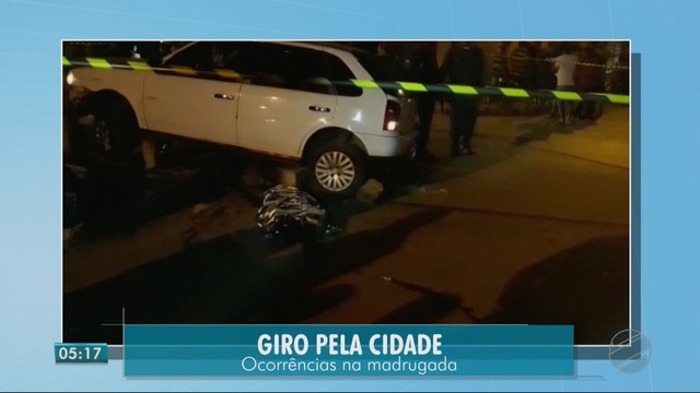 Motociclista morreu no Bairro Doutor Fábio, em Cuiabá (Foto: TV Centro América).