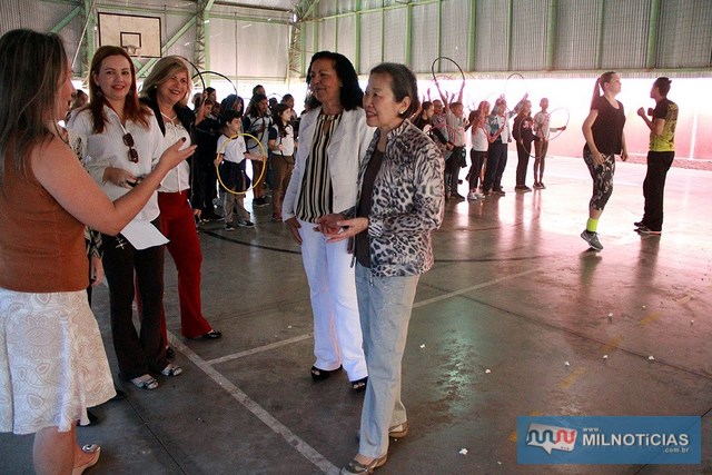 Tamiko acompanha preparativos de Desfile Cívico que resgata tradições. Foto: Secom/Prefeitura