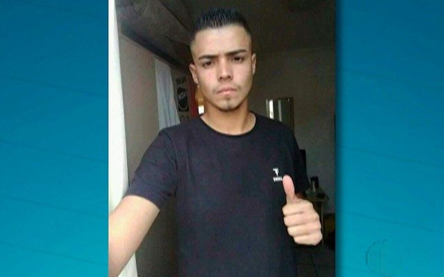 Sidney Barbosa do Valle, de 19 anos, foi assassinado durante assalto em Suzano; latrocínio em Suzano (Foto: Reprodução/TV Diário).