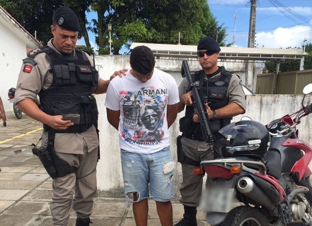 Herick Ramon já foi preso em 2017 com três quilos de cocaína (Foto: Divulgação/PMPB)