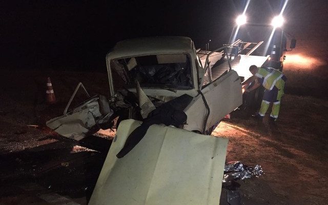 Acidente deixou uma pessoa morta na SP-425 (Foto: Júnior Paschoalotto/TV Fronteira).