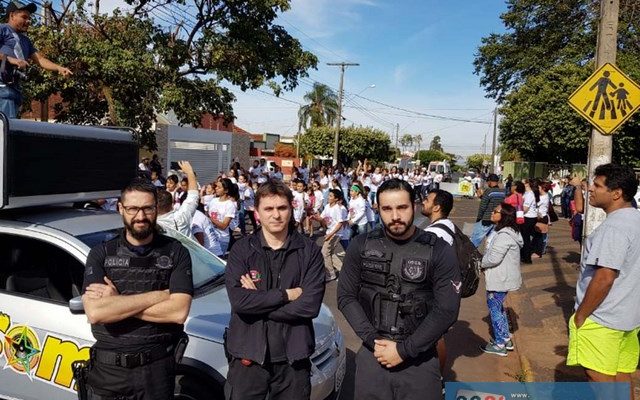 Policiais civis estiveram presentes em mais uma edição do ‘Semeando Amor’. Fotos: Polícia Civil/Divulgação