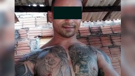 Marcelo Júnior Barbosa da Silva, o “Nenenzão”, de 26 anos, foi preso pela segunda vez acusado de tráfico de entorpecentes. Foto: Facebook/Reprodução