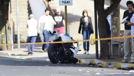 Batida entre dois motocicletas deixa mortos em Lins (Foto: Arquivo Pessoal/J.Serafim).