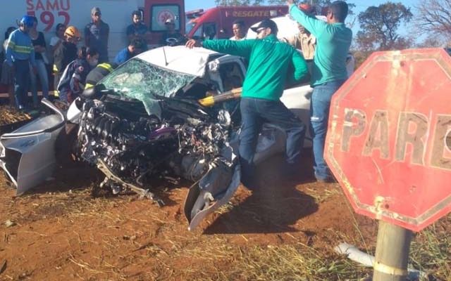 Acidente grave matou uma criança e deixou 4 gravemente feridos, todos da mesma família de Campo Grande/MS. Fotos: TL Noticias