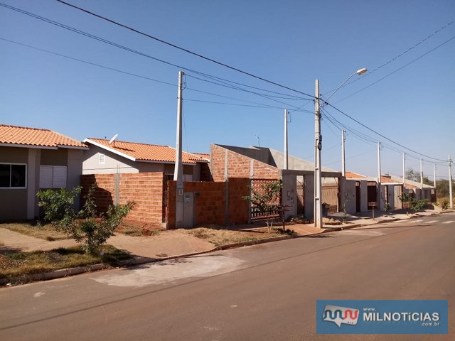 Casas do jardim Bandeirantes tem sido alvo de ladrões, aproveitando que os moradores saem para trabalhar. Fotos: DIVULGAÇÃO