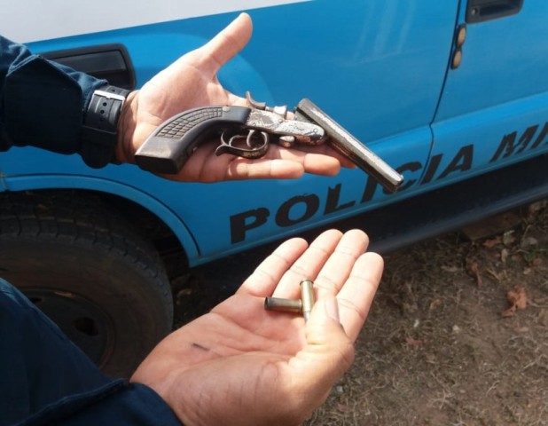 Foi localizada arma de fogo com os foragidos. Foto: Divulgação