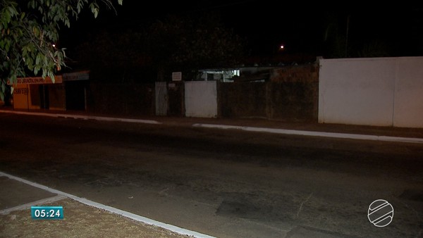 Vítima fazia trabalhos espirituais e foi morta em casa (Foto: Reprodução/TV Morena).