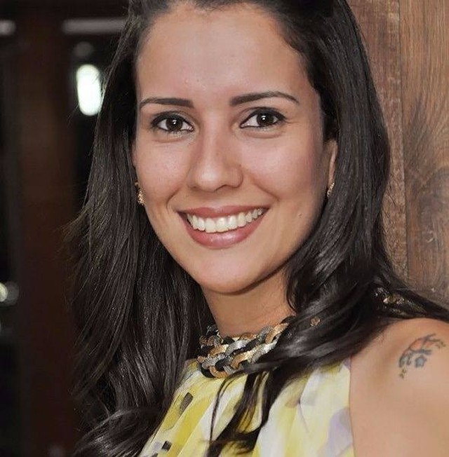 Erika Corte foi morta em Pedro Juan Caballero, onde estudava medicina (Foto: Reprodução/Facebook).