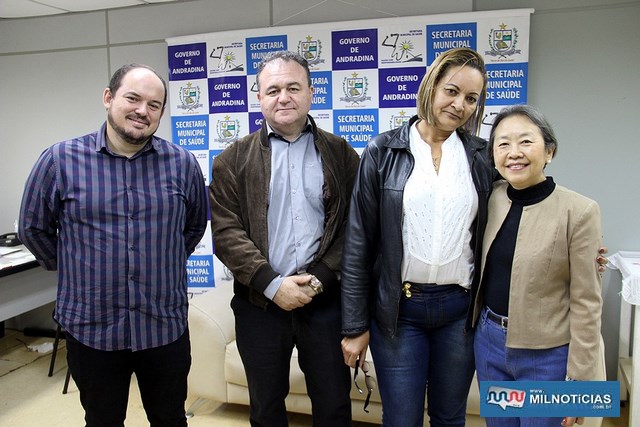 Marilyn Gonzales Galloso (blusa preta), veio integrar a equipe do município pelo Programa Mais Médicos do Governo Federal. Foto: Secom/Prefeitura
