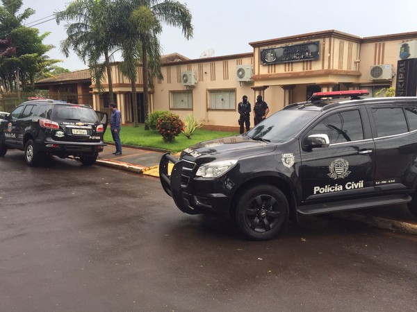 Câmara de Sandovalina foi alvo da Operação Tríade (Foto: Mateus Tarifa/TV Fronteira)