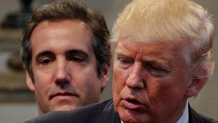 O então candidato a presidente dos EUA, Donald Trump, e seu advogado Michael Cohen, durante evento de campanha em Cleveland Heights, Ohio, no dia 21 de setembro de 2016 (Foto: Reuters/Jonathan Ernst)