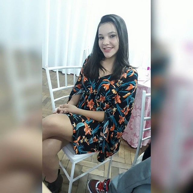 Adolescente de 15 anos morreu após acidente (Foto: Reprodução/Facebook).