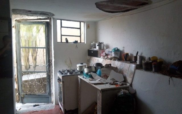 Casal e criança de 1 ano ficaram feridos por causa de explosão de gás em Mogi das Cruzes — Foto: Polícia/Divulgação.