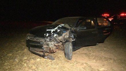 O carro, onde estavam a motorista e duas crianças, seguia no sentido ao Distrito de Boa Esperança, em Sorriso (Foto: Lucas Torres/Portal Sorriso).