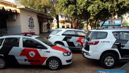 Presos por Andradina foram encaminhados ao plantão policial e também ao 1º Distrito Policial. Alguns foram recolhidos e outros liberados após terem a pendência resolvida Fotos: MANOEL MESSIAS/Mil Noticias