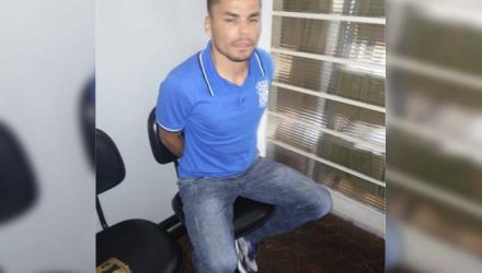 Acusado foi flagrado quando estava hospedado em um quarto de hotel no bairro Santo Antônio. Foto: DIVULGAÇÃO