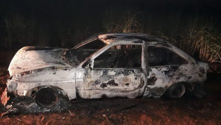 Corpo de homem é encontrado carbonizado dentro de carro — Foto: Arquivo pessoal